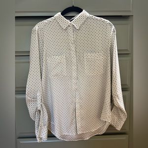 Ann Taylor button down dress shirt. Black and white flowers.